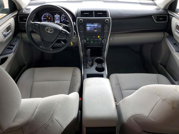 2017 TOYOTA CAMRY