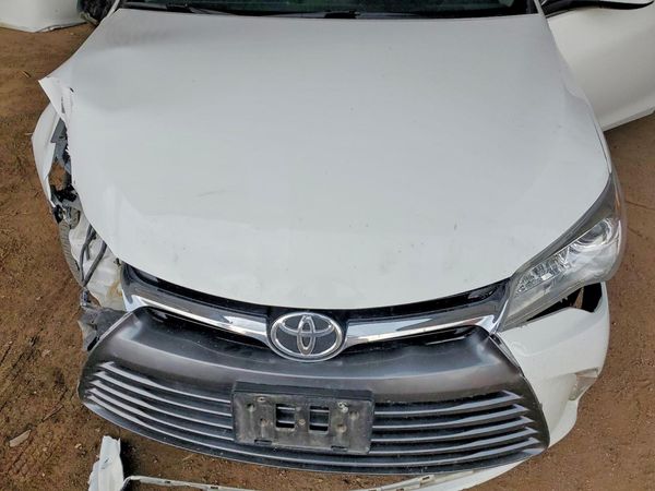 2017 TOYOTA CAMRY