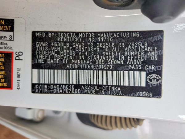 2017 TOYOTA CAMRY