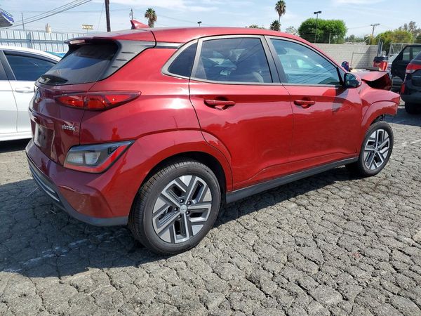 2023 HYUNDAI KONA SE