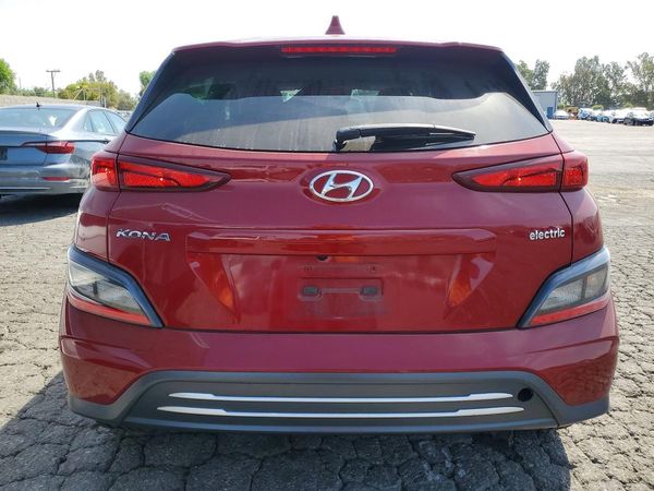 2023 HYUNDAI KONA SE