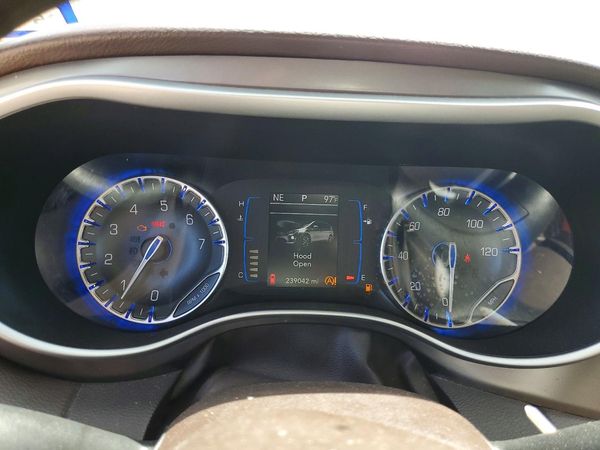 2017 CHRYSLER PACIFICA Touring L