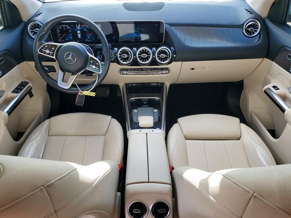2021 MERCEDES-BENZ GLA