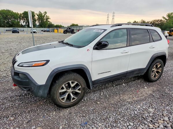 2015 JEEP CHEROKEE TRAILHAWK 4X4