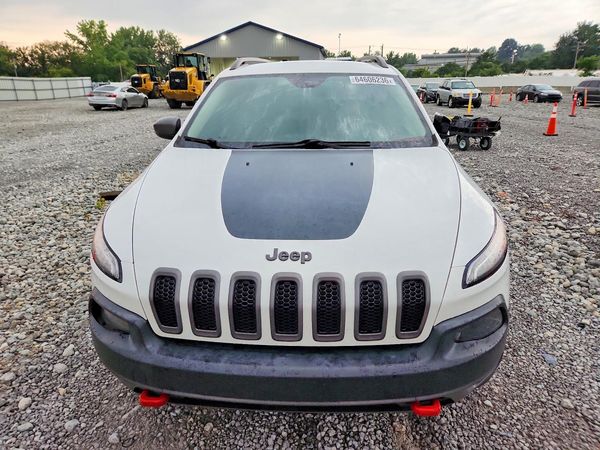 2015 JEEP CHEROKEE TRAILHAWK 4X4