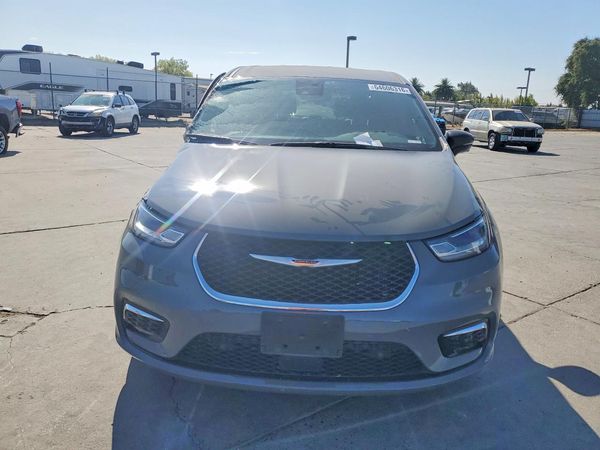2025 CHRYSLER PACIFICA