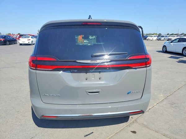 2025 CHRYSLER PACIFICA