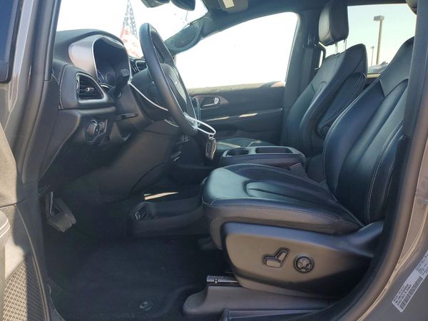 2025 CHRYSLER PACIFICA