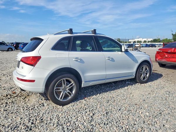 2016 AUDI Q5 quattro Premium Plus
