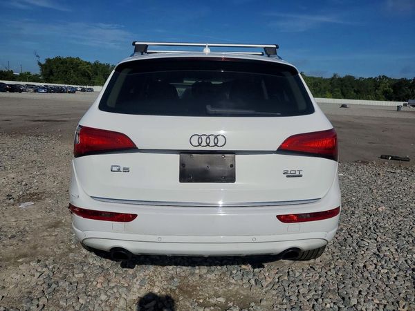 2016 AUDI Q5 quattro Premium Plus