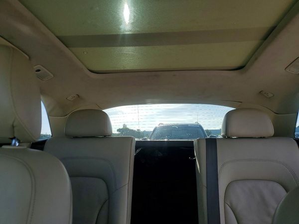 2016 AUDI Q5 quattro Premium Plus