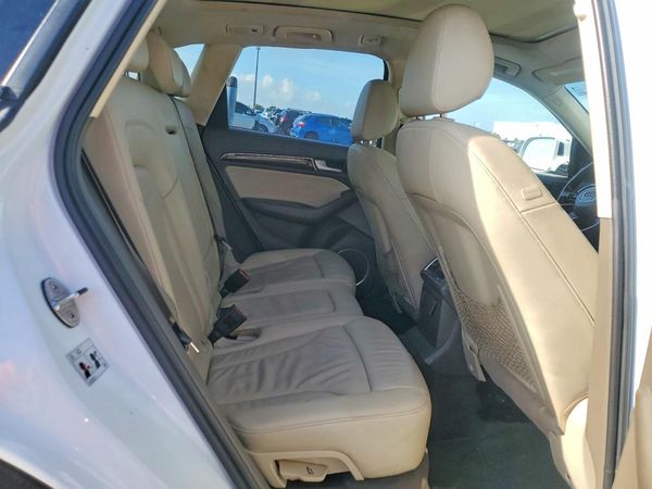 2016 AUDI Q5 quattro Premium Plus