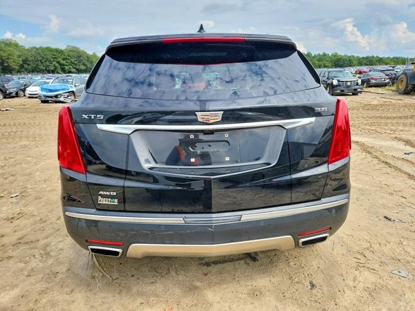 2019 CADILLAC XT5 Platinum
