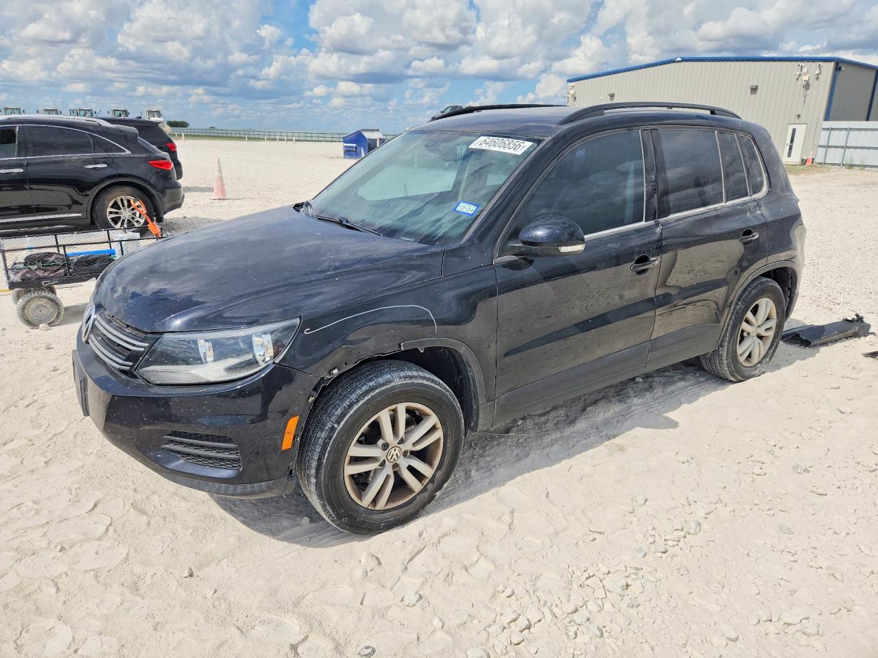2017 VOLKSWAGEN TIGUAN S, Limited