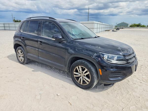 2017 VOLKSWAGEN TIGUAN S, Limited
