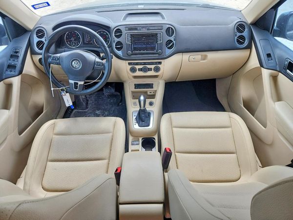 2017 VOLKSWAGEN TIGUAN S, Limited