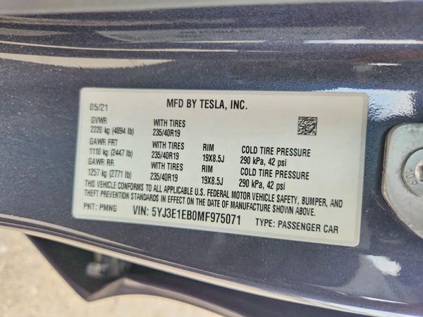 2021 TESLA MODEL 3