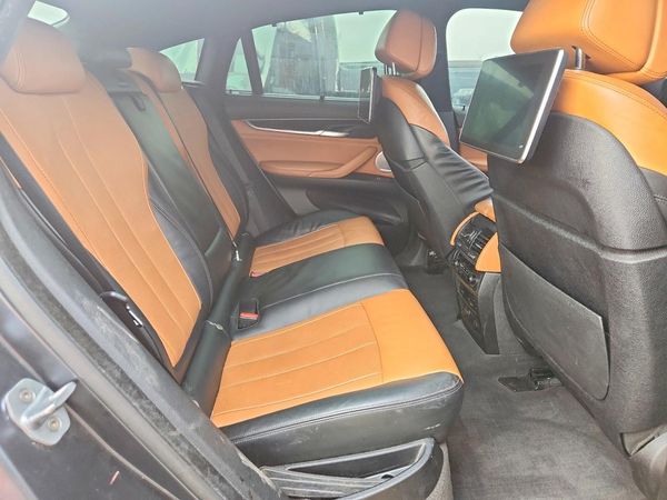 2019 BMW X6 xDrive50i