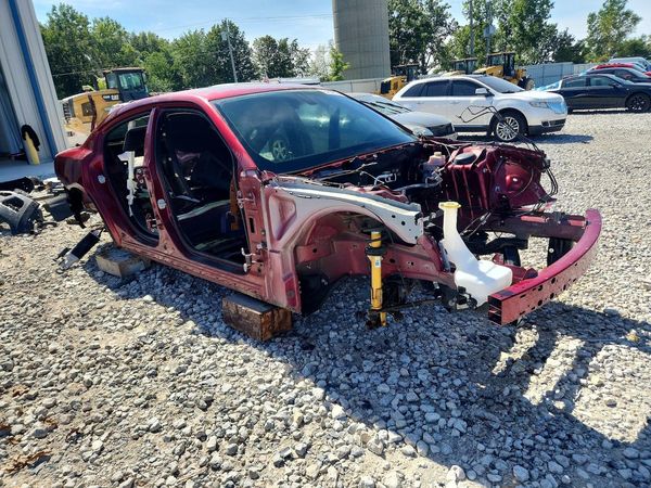 2018 DODGE CHARGER R/T 392 — Passenger 3/4