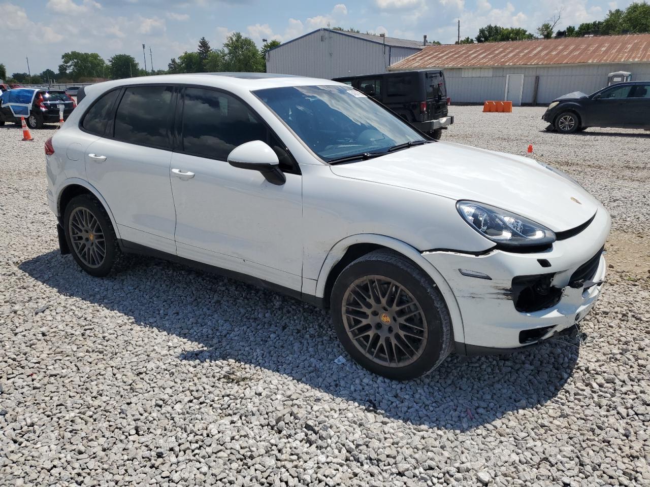 2017 PORSCHE CAYENNE