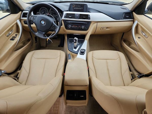 2014 BMW 320 SA