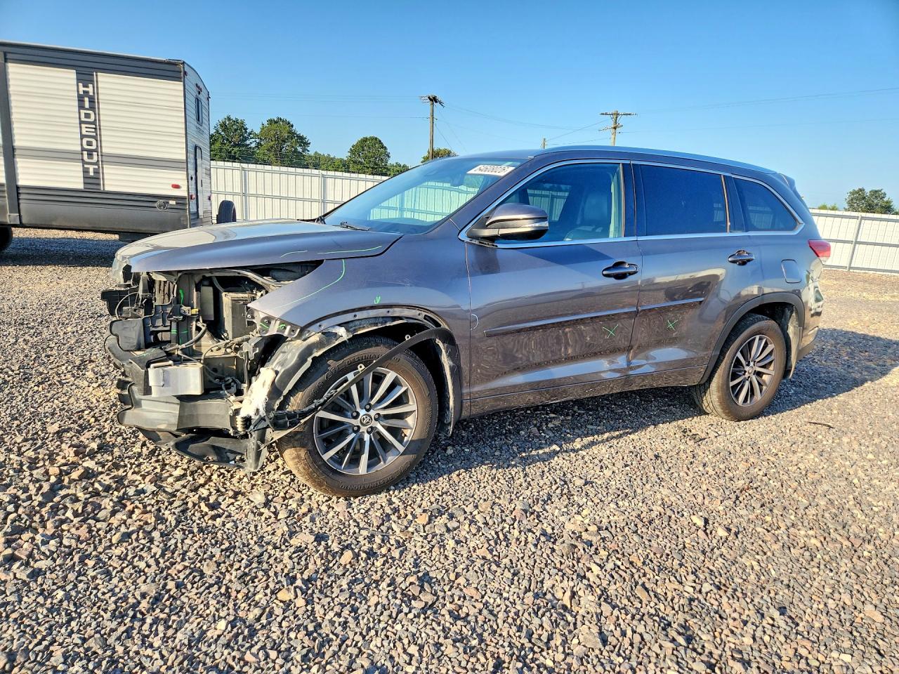 2017 TOYOTA HIGHLANDER SE/XLE