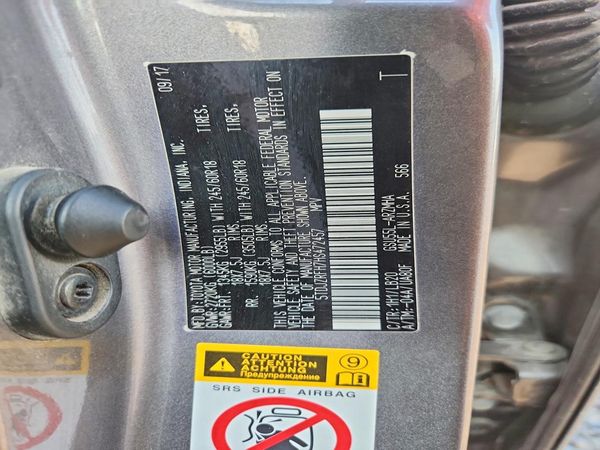 2017 TOYOTA HIGHLANDER SE/XLE