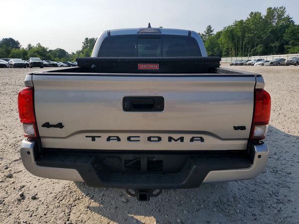 2020 TOYOTA TACOMA SR5