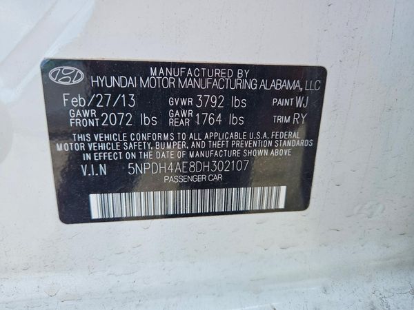 2013 HYUNDAI ELANTRA