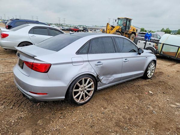 2016 AUDI A3