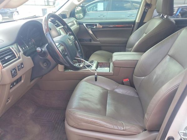 2017 LEXUS GX 460