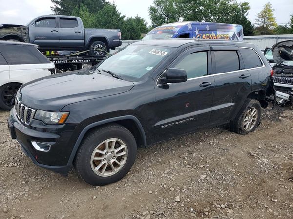 2018 JEEP CHEROKEE Laredo — Front 3/4