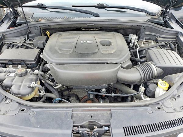 2018 JEEP CHEROKEE Laredo — Engine bay