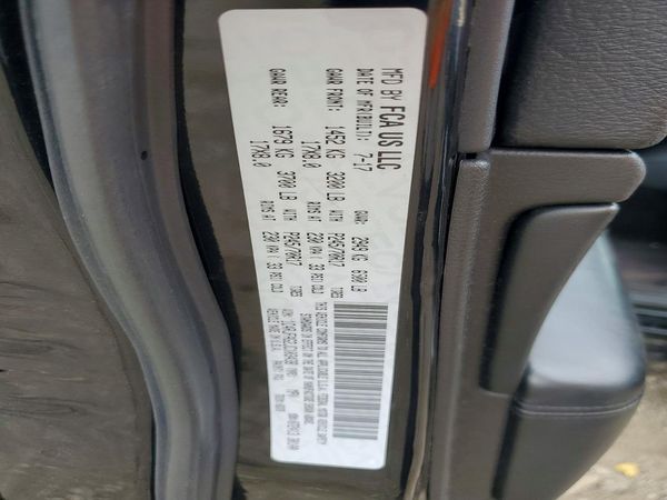 2018 JEEP CHEROKEE Laredo — VINS
