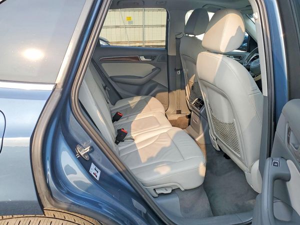 2015 AUDI Q5