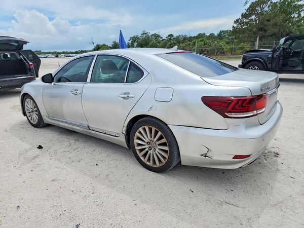 2013 LEXUS LS 460