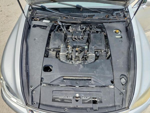 2013 LEXUS LS 460