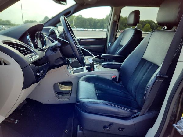 2018 DODGE GRAND CARAVAN