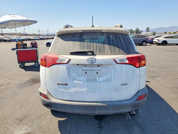 2015 TOYOTA RAV4