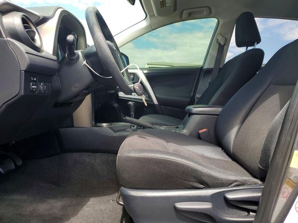 2015 TOYOTA RAV4 LE (X Grade)