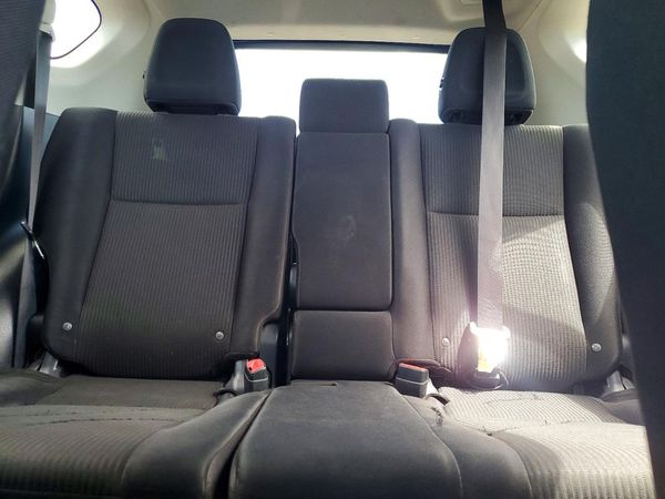 2015 TOYOTA RAV4 LE (X Grade)