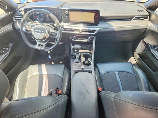 2022 KIA K5