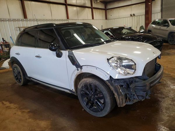 2015 MINI COOPER