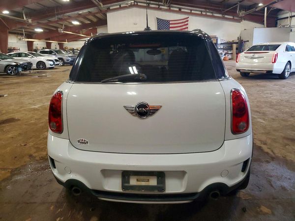 2015 MINI COOPER