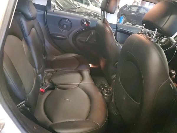 2015 MINI COOPER