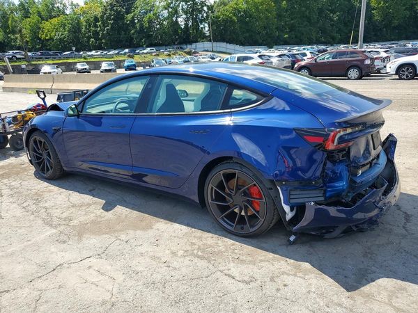 2024 TESLA MODEL 3