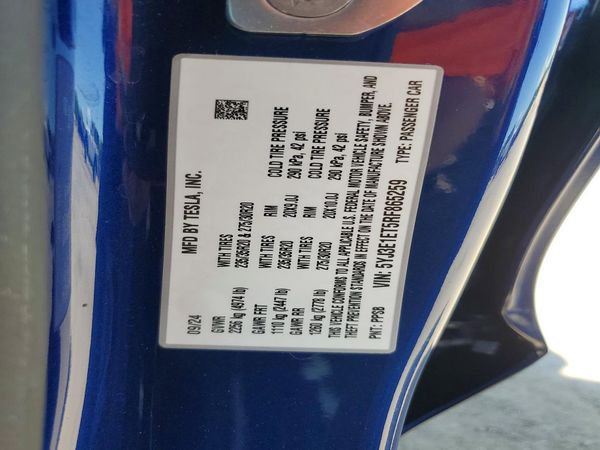 2024 TESLA MODEL 3