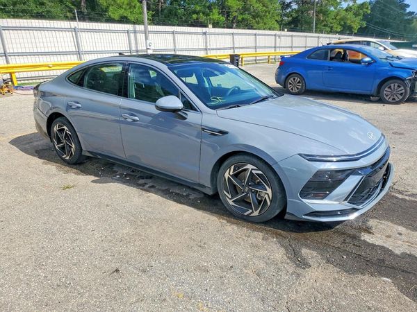 2024 HYUNDAI SONATA