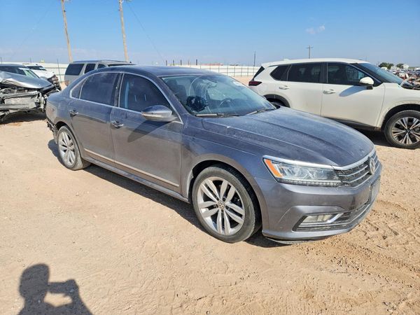 2018 VOLKSWAGEN PASSAT