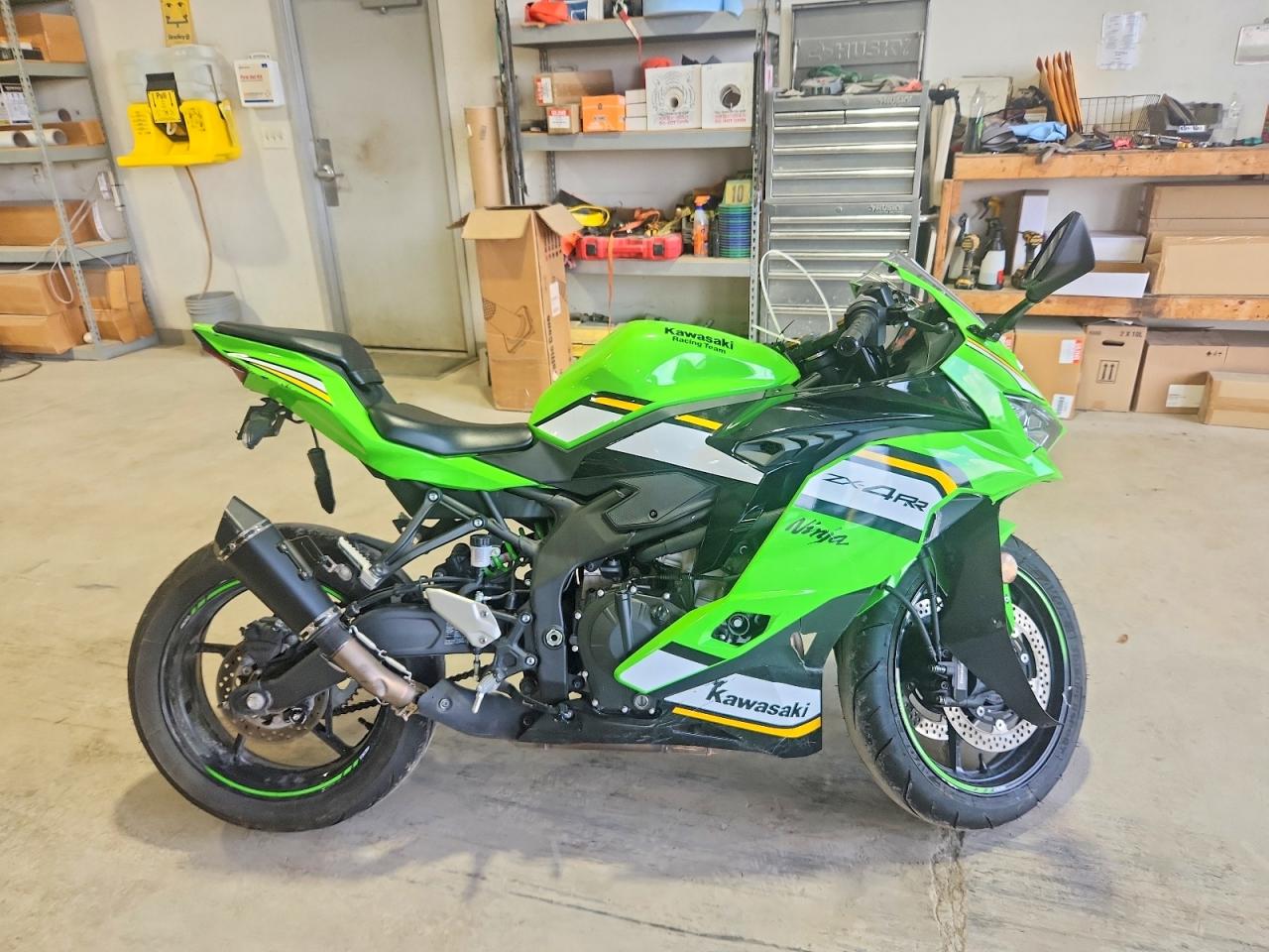2025 KAWASAKI ZX400 — RSDT